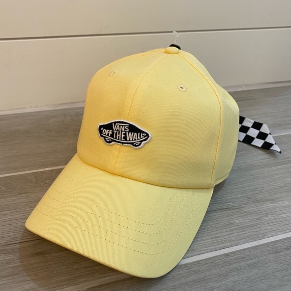 Vans Accessories - Vans Women’s Pale Yellow Baseball Cap with black and white checkered ribbon NWT